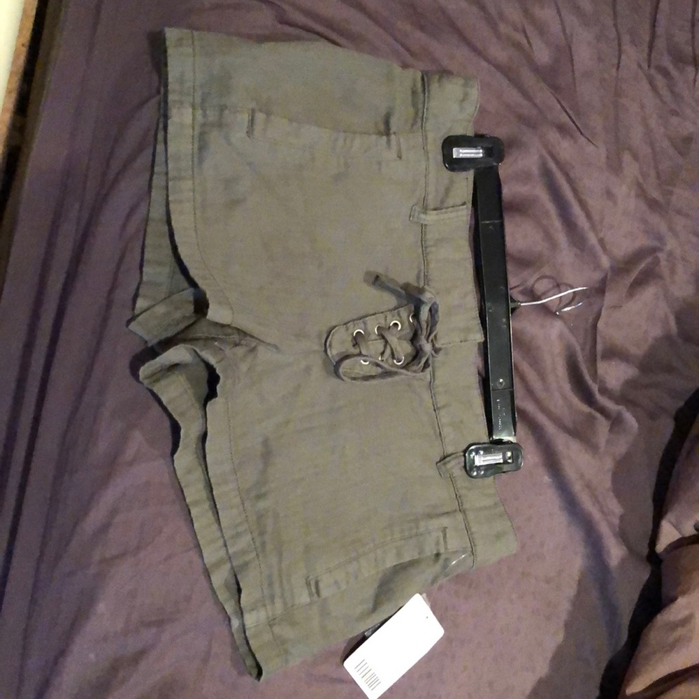 Never worn shorts from urban outfitters